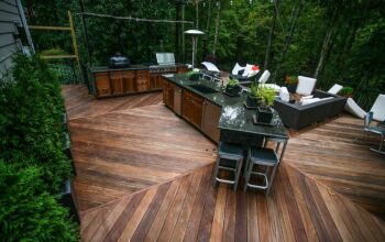 Right Decking For Your Outdoor Kitchen