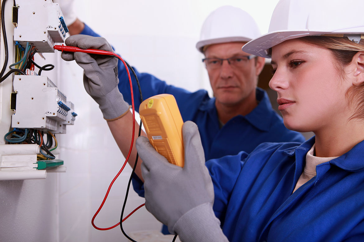 Things To Consider When Selecting A Commercial Electrician
