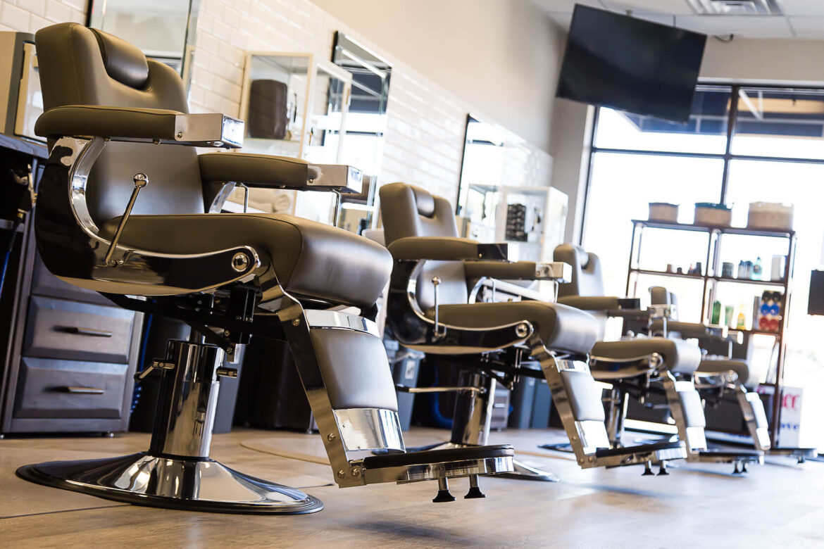How Professional Beauty Supplies Enhance Your Salon Experience